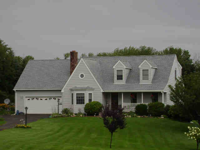 Building photograph for 32 SKY MEADOW RD
